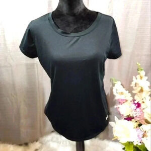 Womens Under Armour T shirt